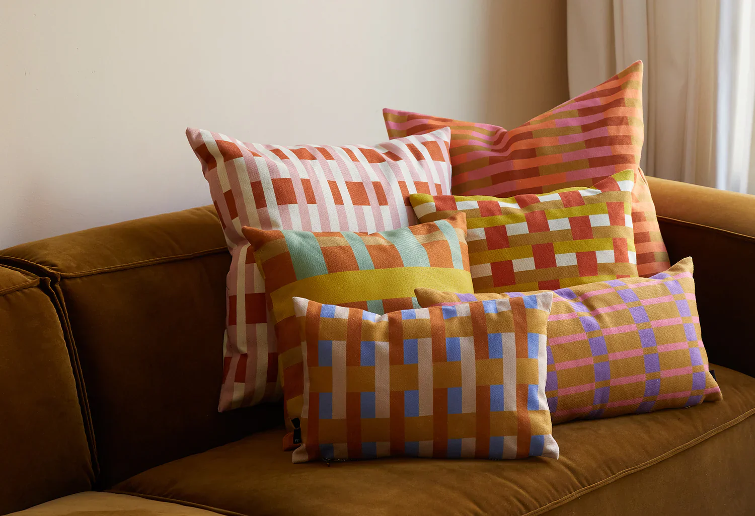 Poduszka prostokątna STRIPES AND CHECKS oliwkowy brązowy z fioletowym - Image 3