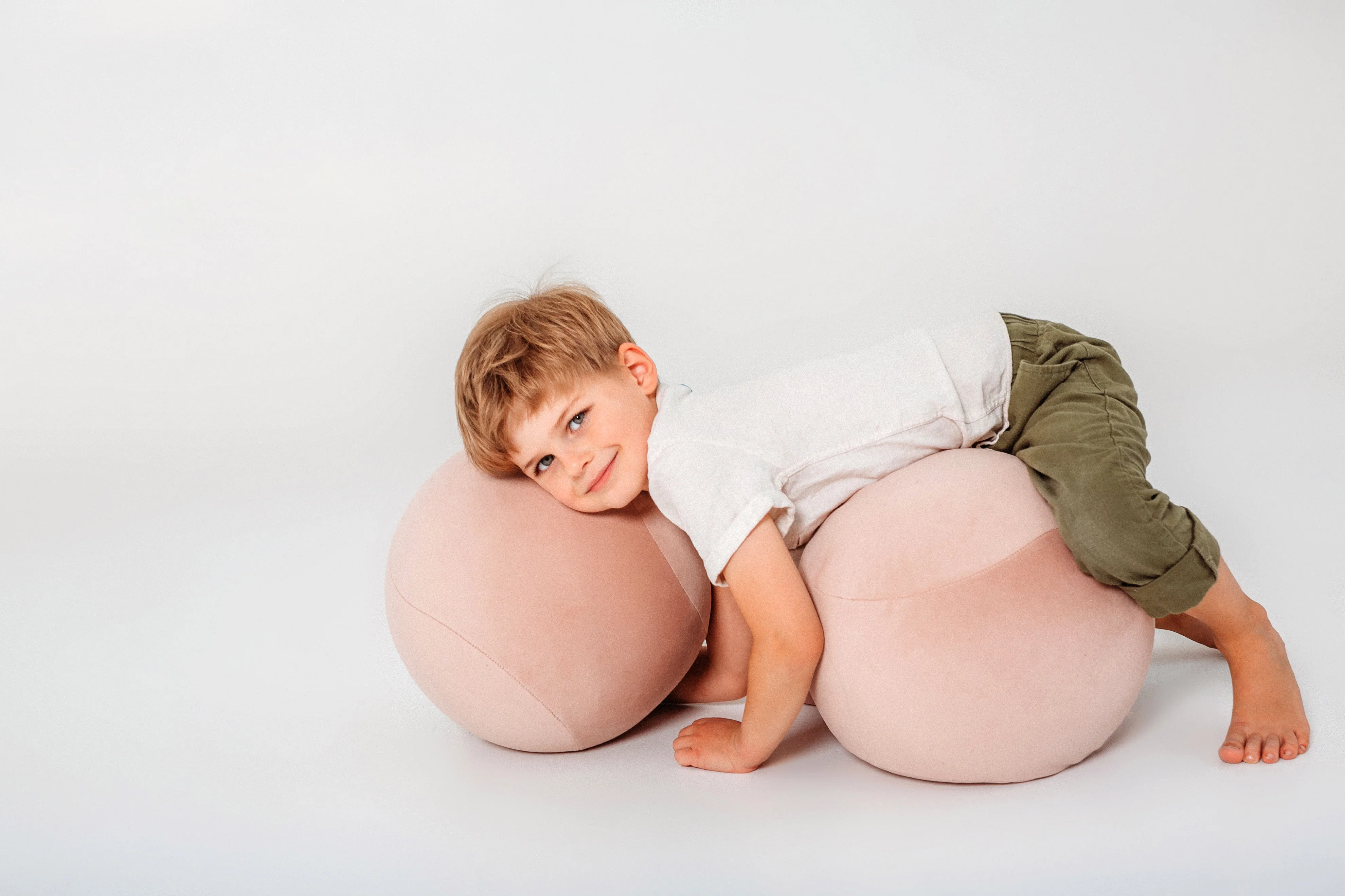 Puf dziecięcy BABY SPHERIC tapicerowany - Image 14