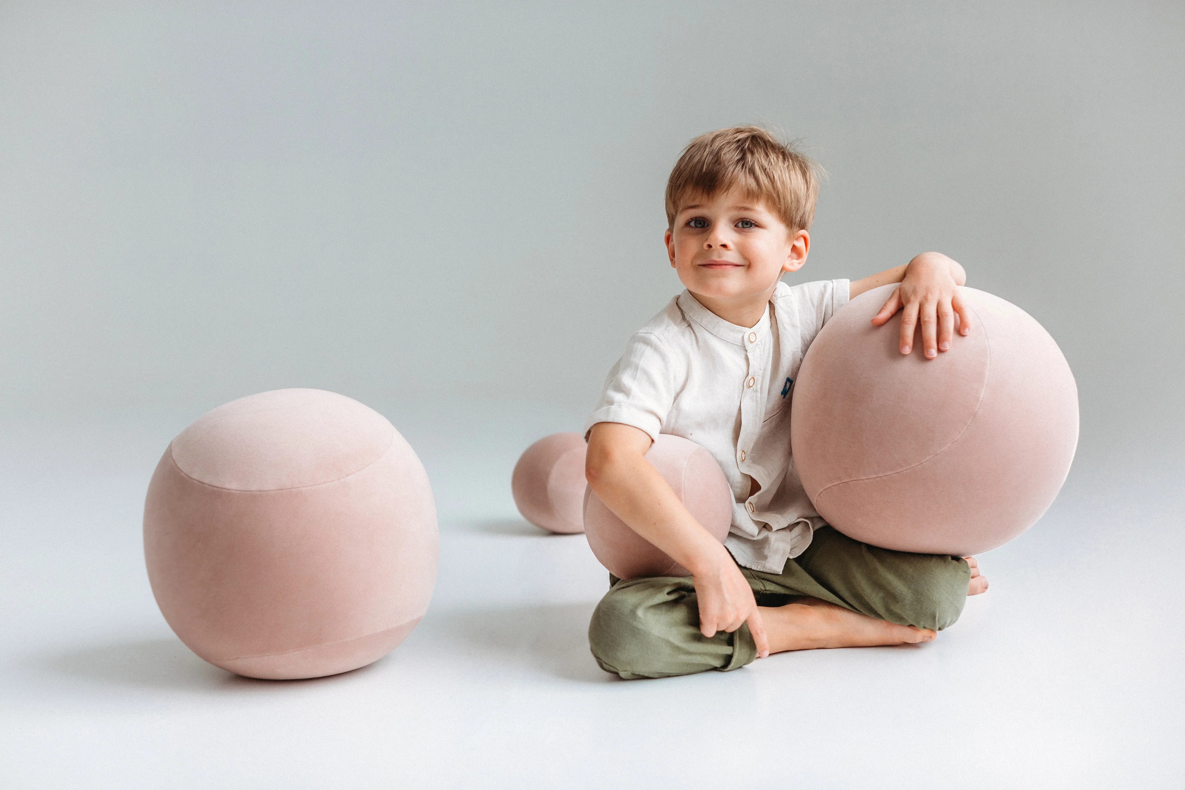 Puf dziecięcy BABY SPHERIC tapicerowany - Image 19