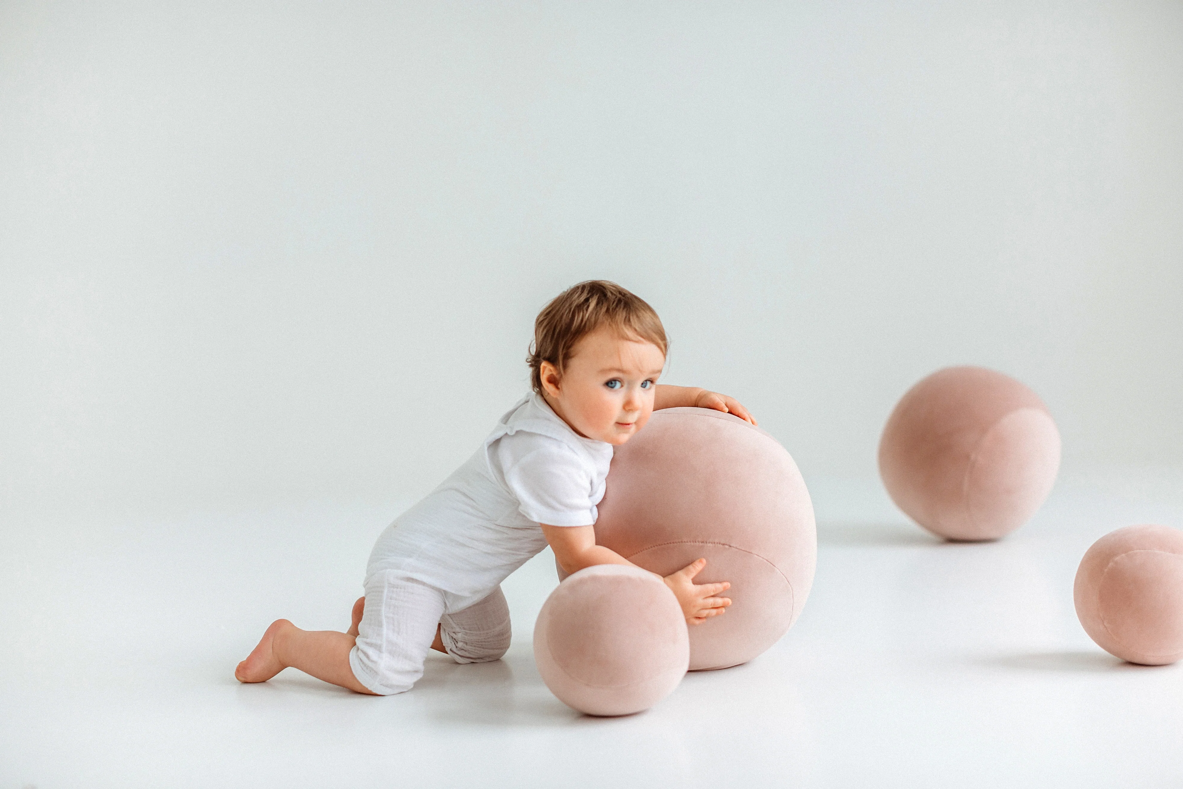 Puf dziecięcy BABY SPHERIC tapicerowany - Image 30