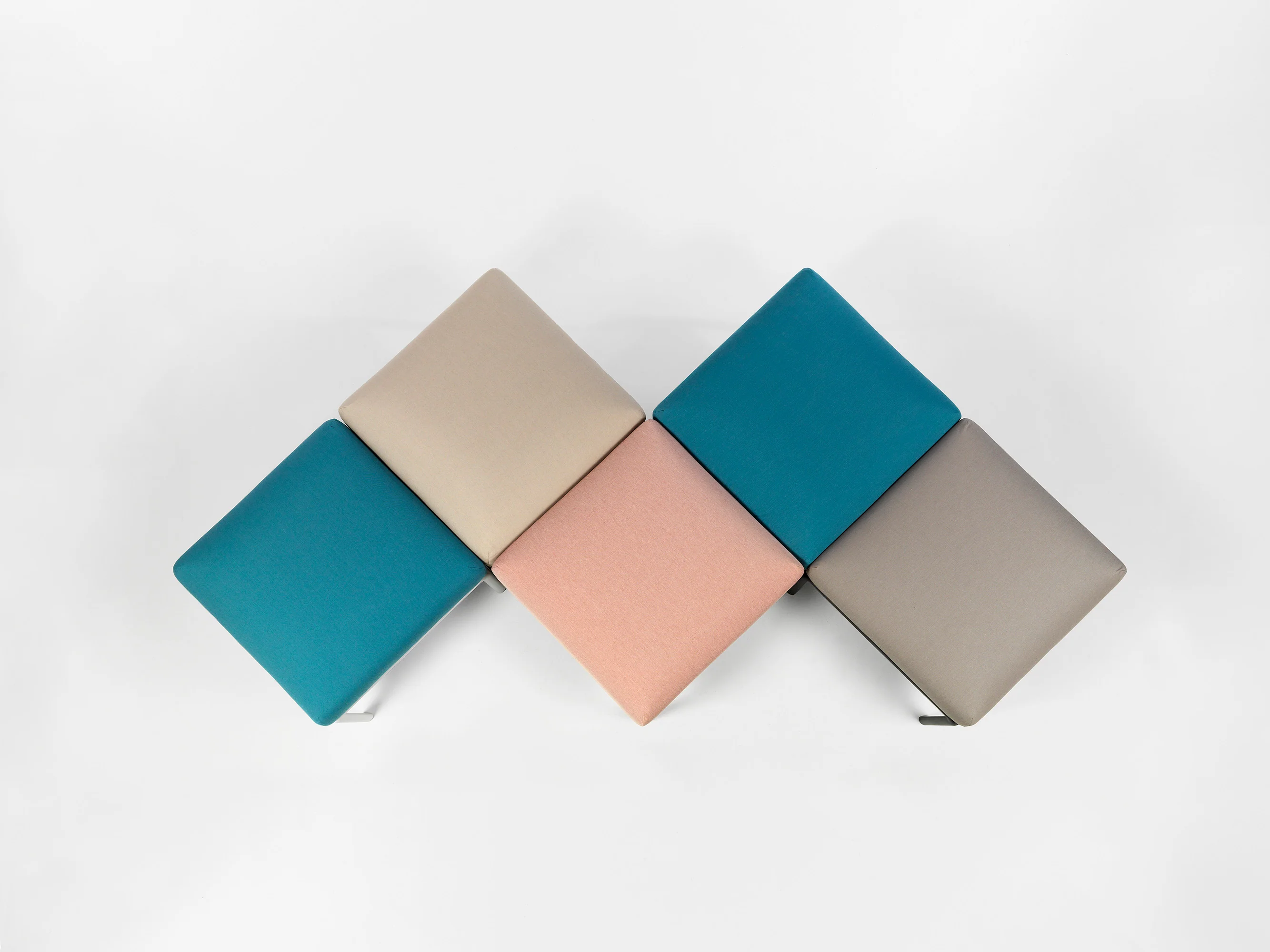 Puf zewnętrzny KOMODO błękitny Sunbrella® z taupe podstawą - Image 7