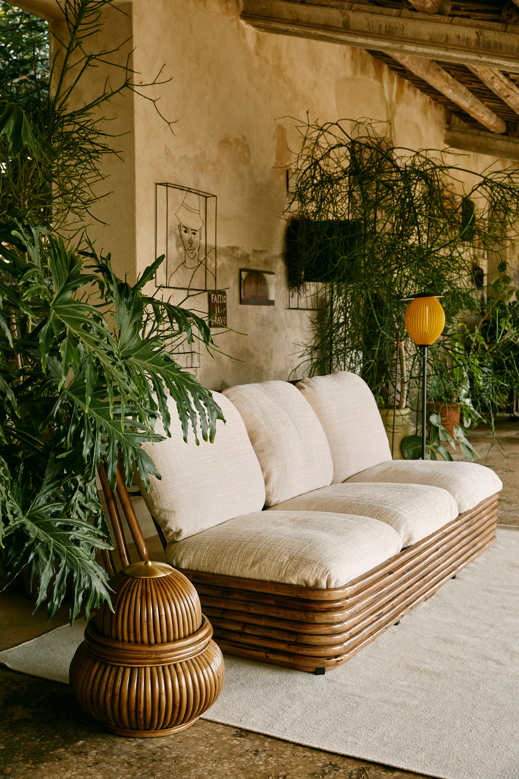 Sofa BOHEMIAN 72 tapicerowany z rattanową podstawą - Image 6