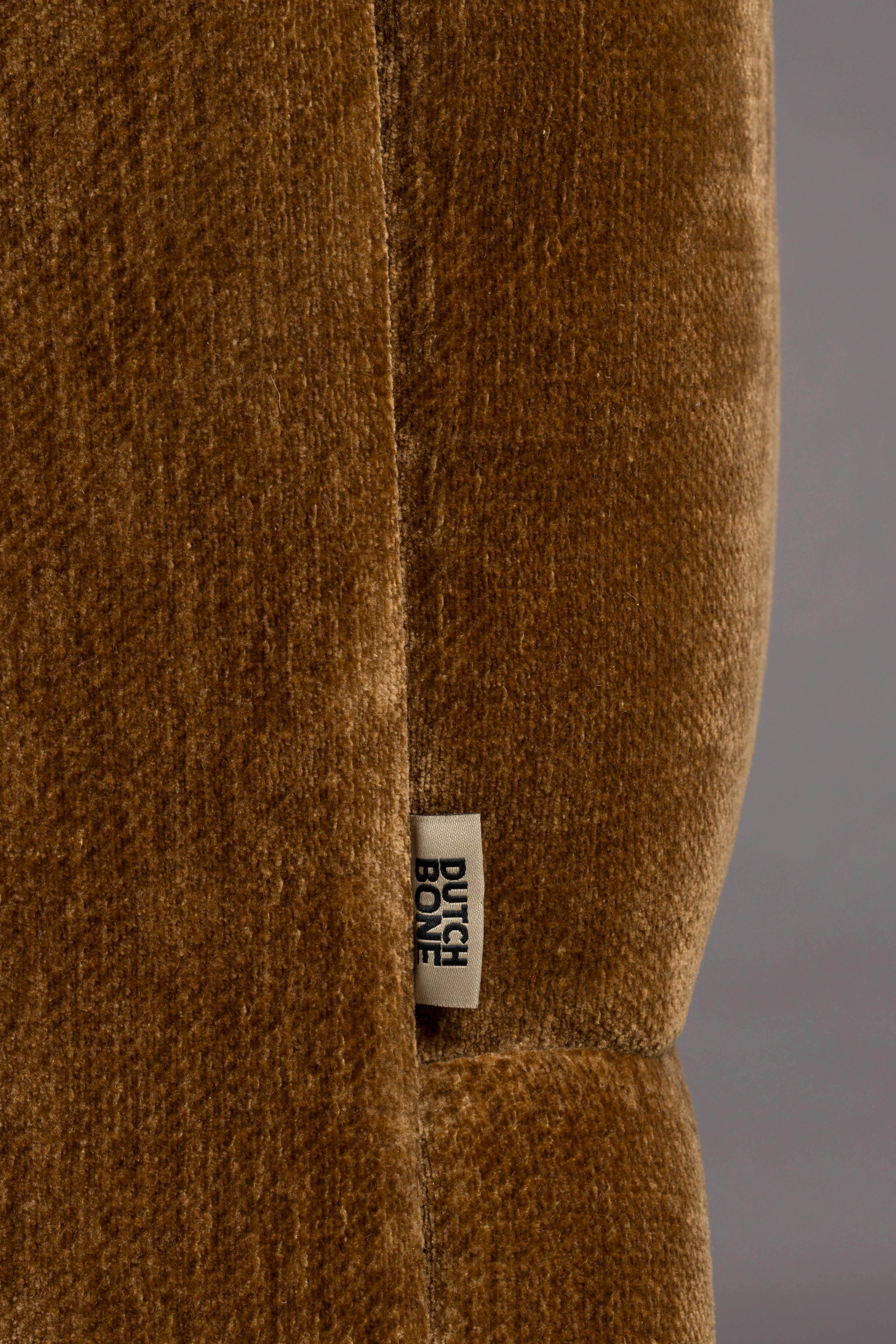 Sofa DOUGLAS koniakowy welur - Image 10