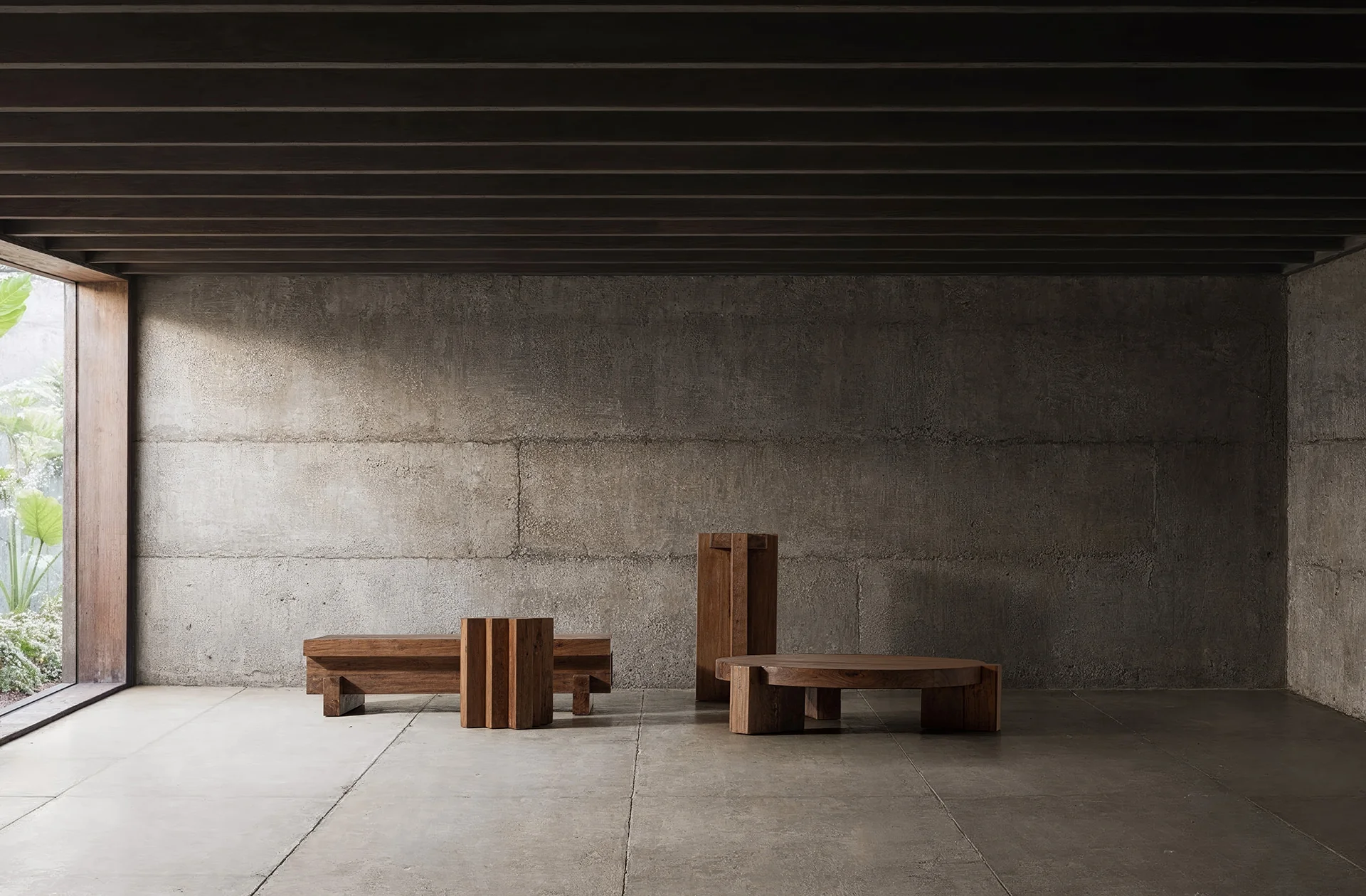 Stolik kawowy okrągły BRUTALIST drewno z recyklingu - Image 5
