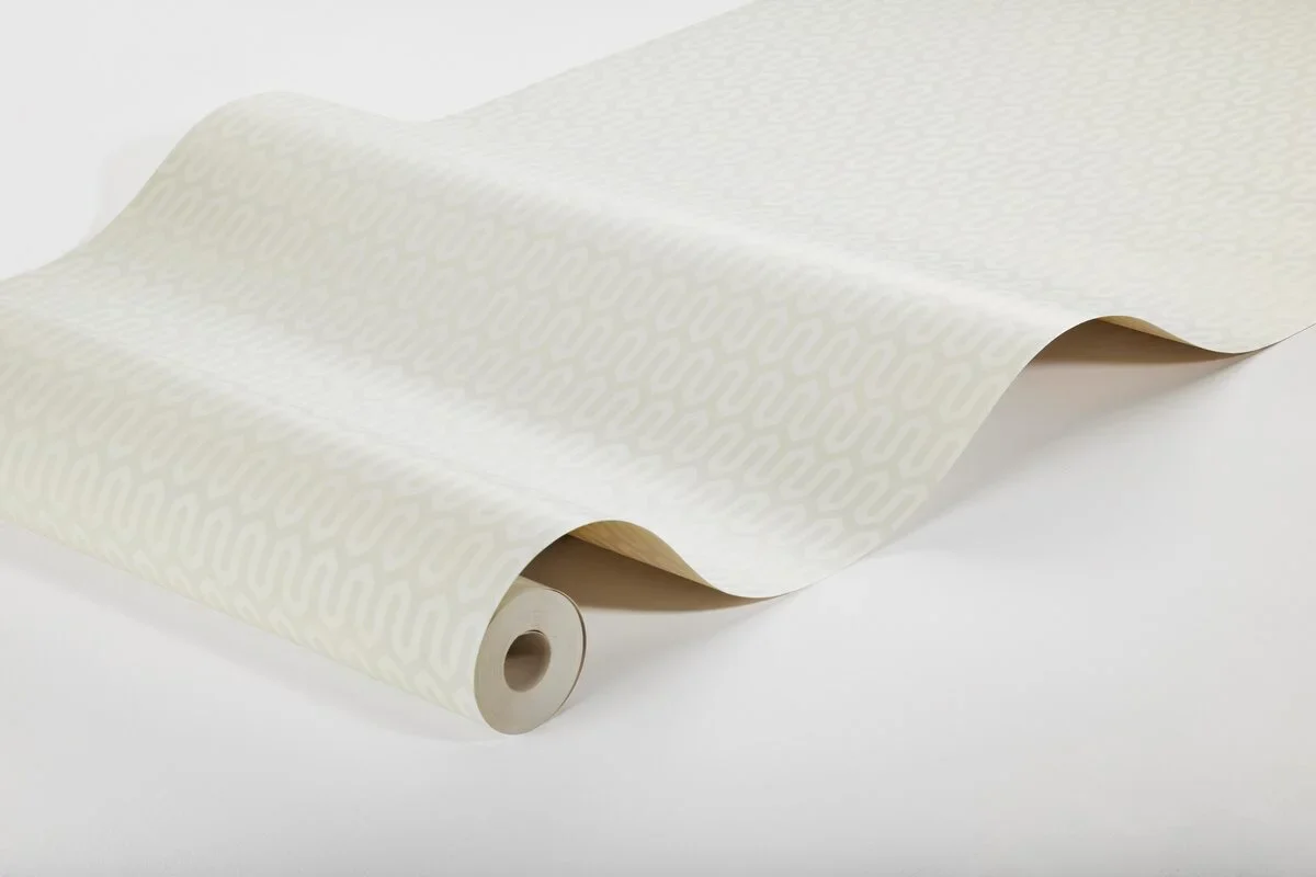 Tapeta flizelinowa papierowa z geometrycznym wzorem YPSILON złamana biel - Image 4