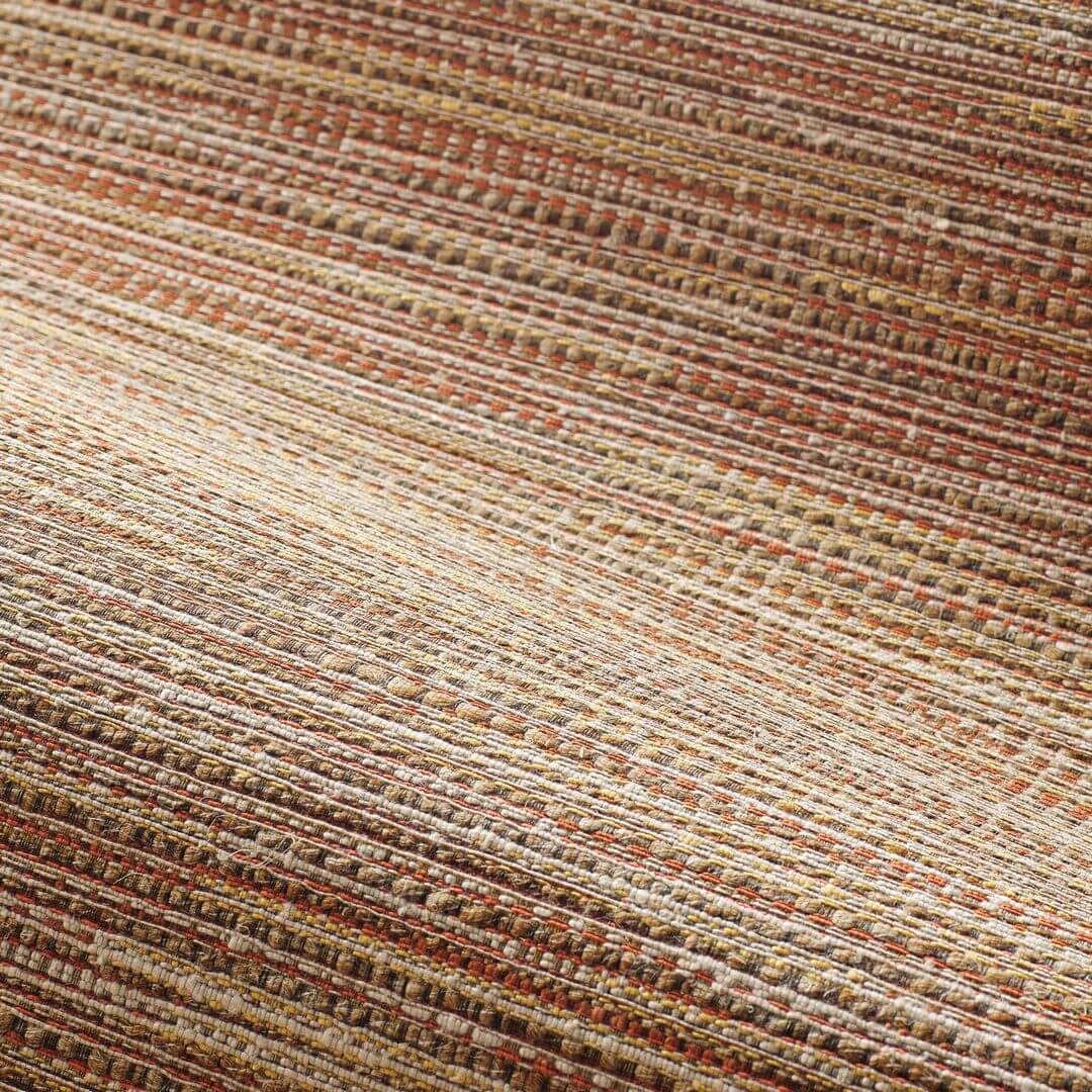 Tapeta tekstylna strukturalna imitująca płótno VAGAR - ORANGE BRÛLÉ / OCRE palona pomarańcza z brązem - Image 3