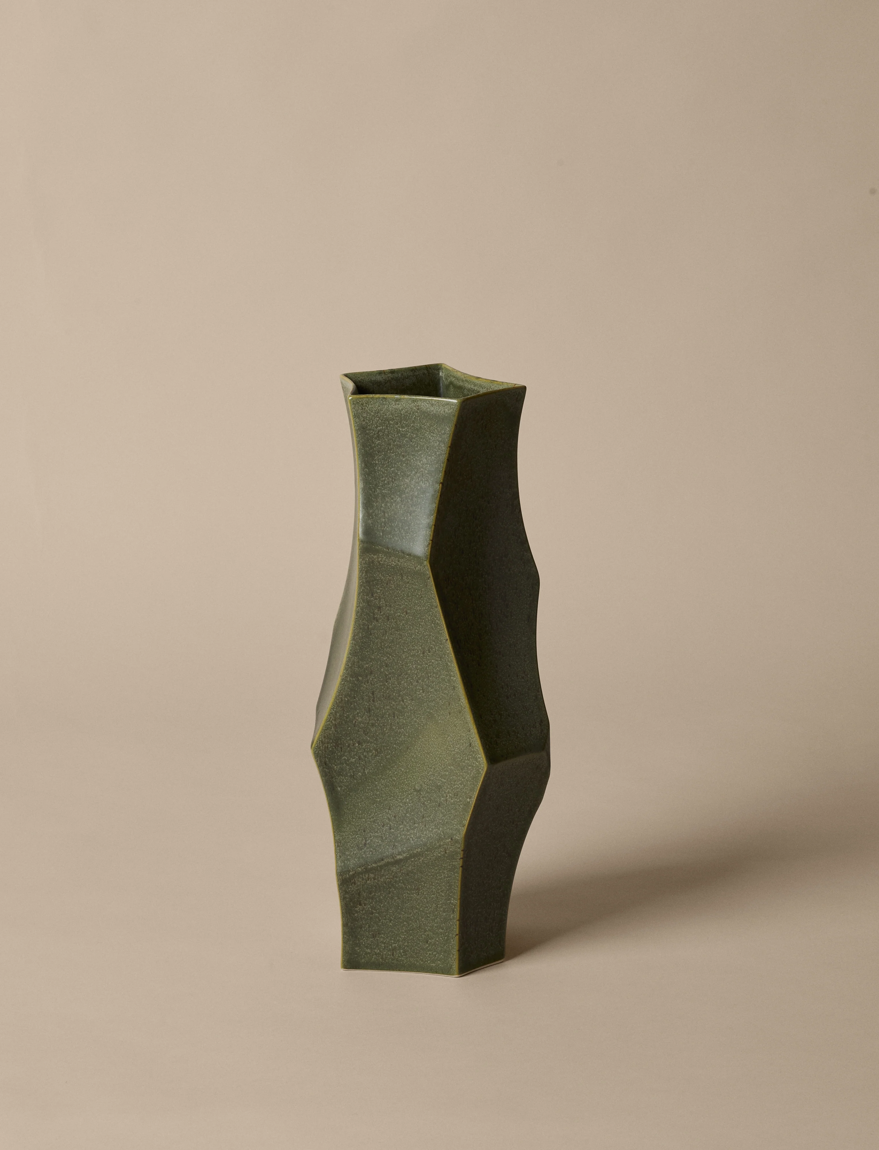 Wazon CUEVA LONG zielony - Image 3