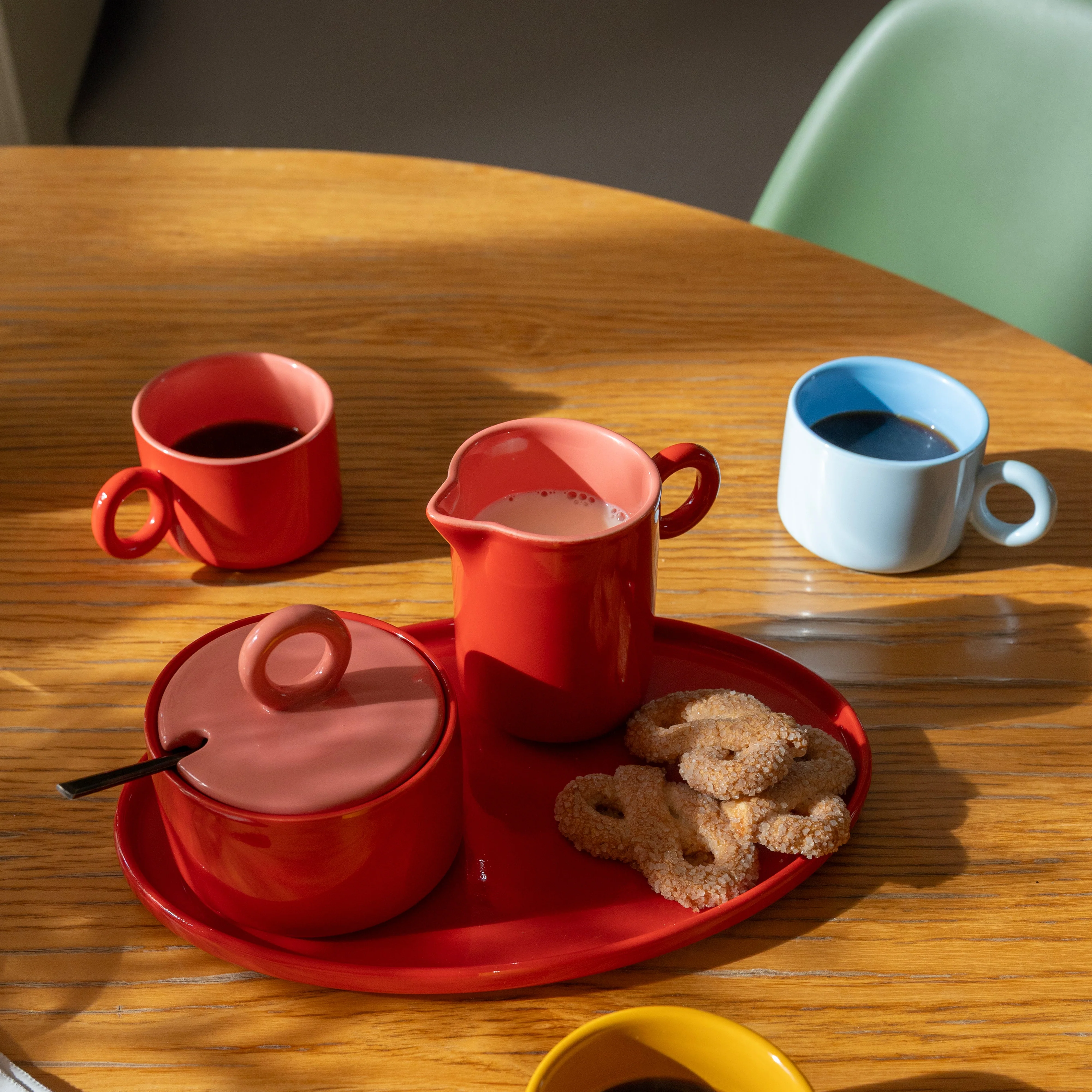 Zestaw filiżanek CHIQUITO niebieska porcelana - Image 4