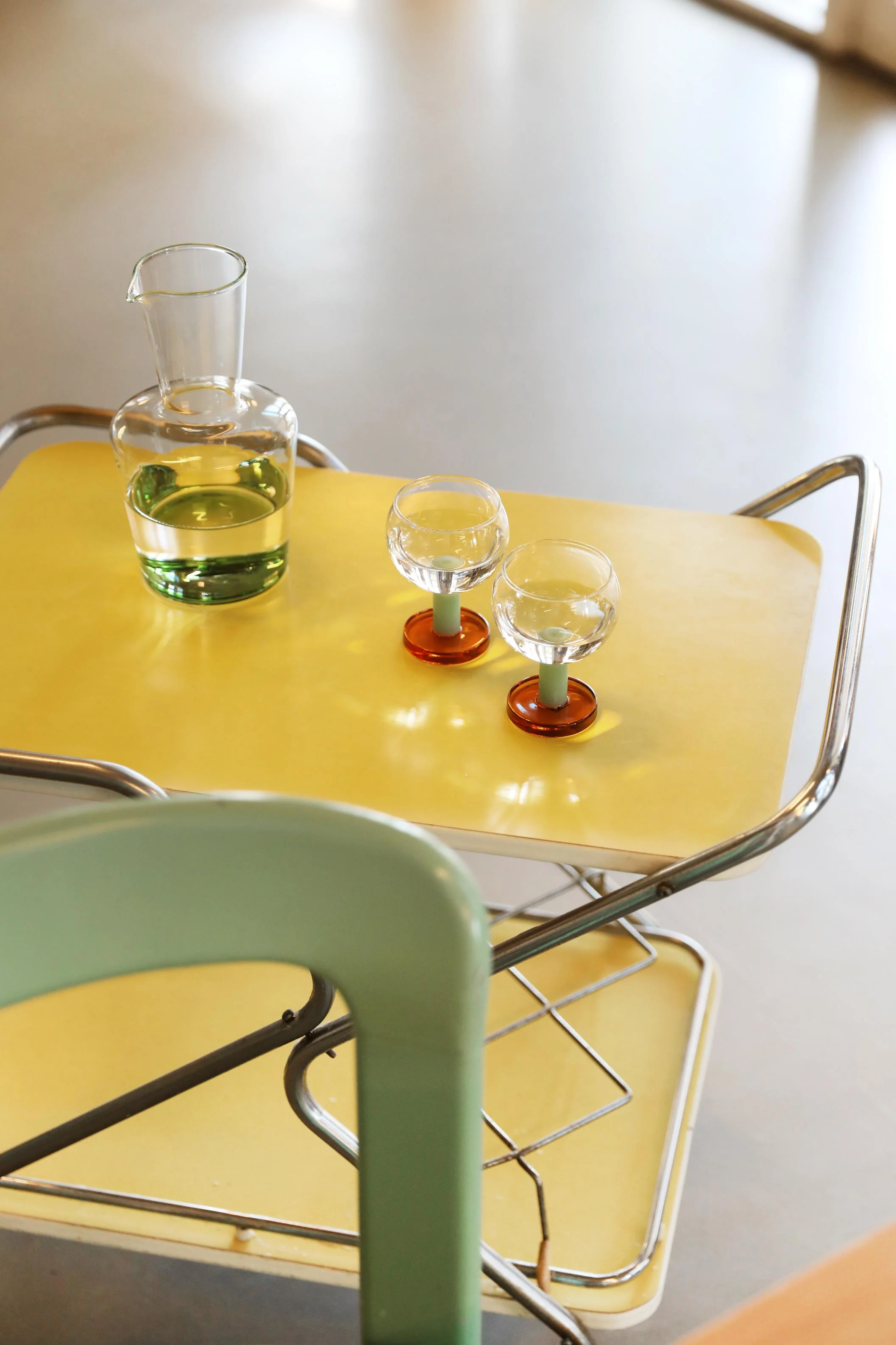 Zestaw kieliszków CANTINE bursztynowy z zielonym - Image 3