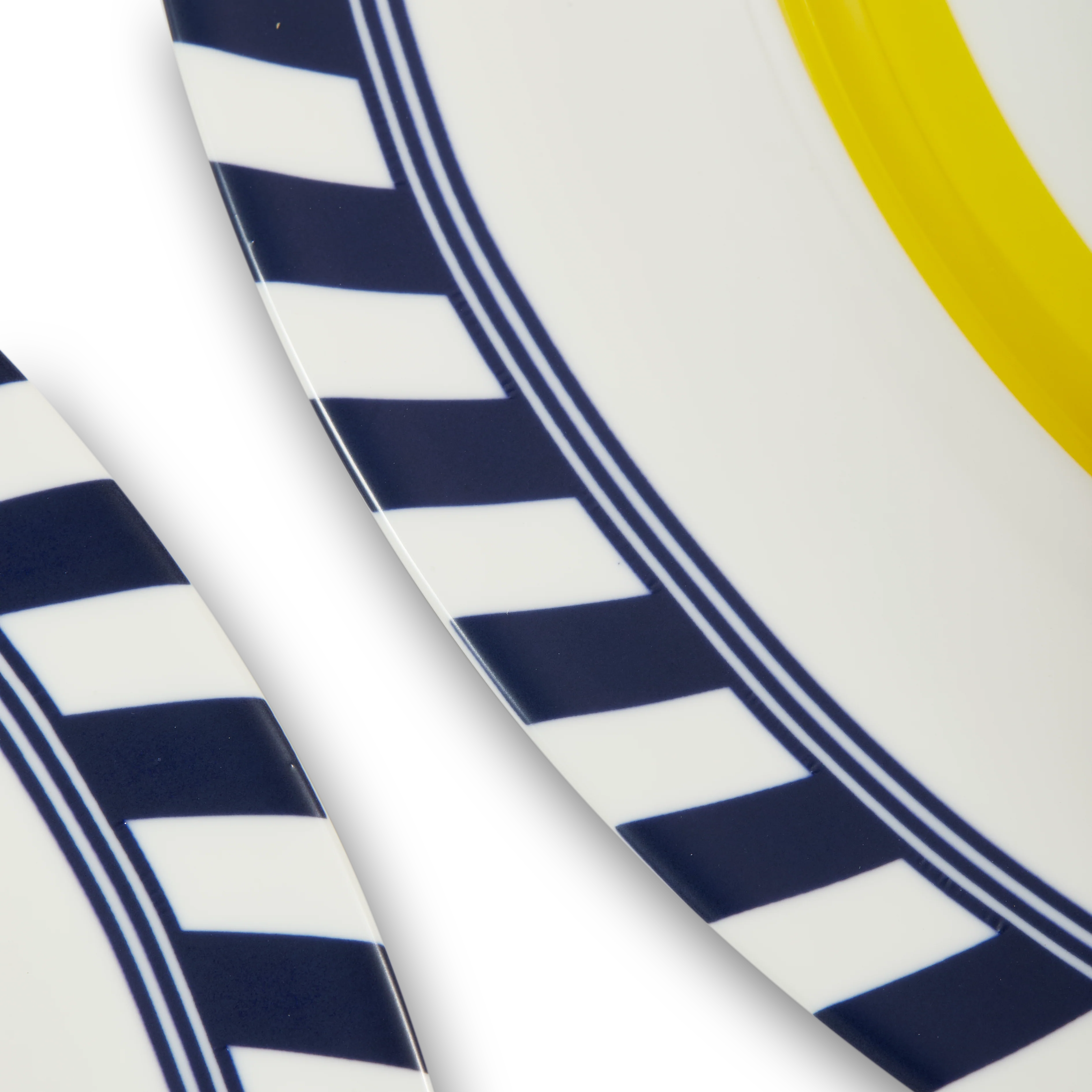 Zestaw talerzy BIRD PATTERNED biały z żółtym i niebieskim - Image 5