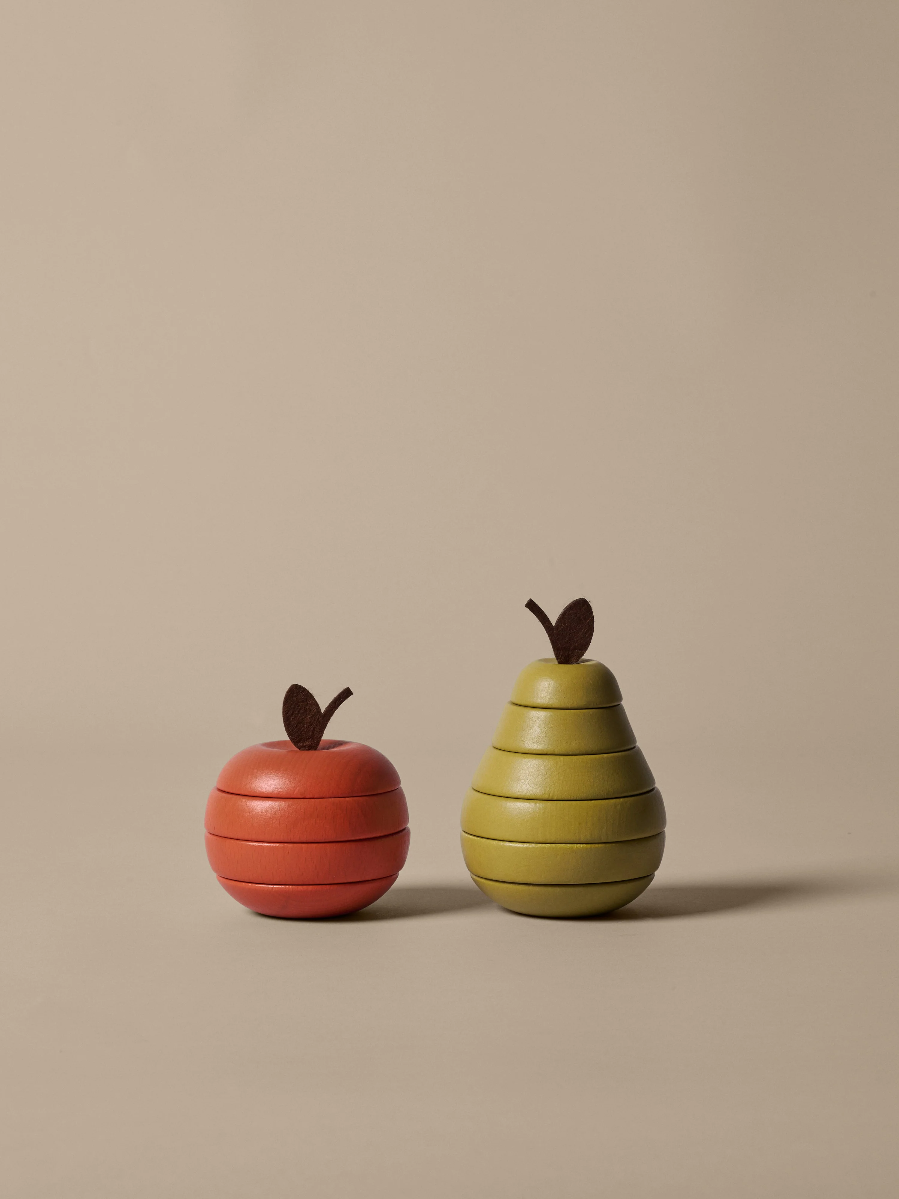 Zestaw zabawek dla dzieci STACKING APPLE AND PEAR drewno bukowe - Image 2